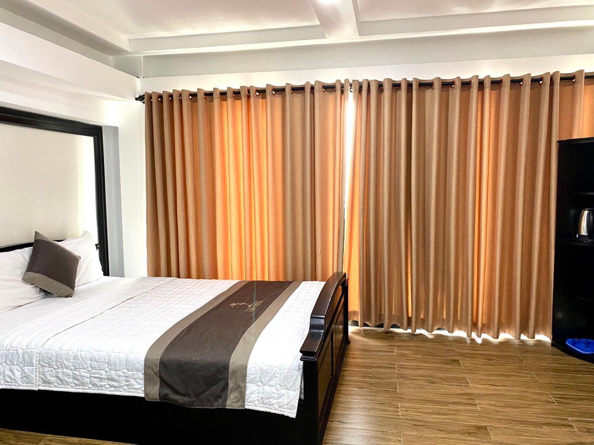 Lion 7 Hotel 껀터 외부 사진