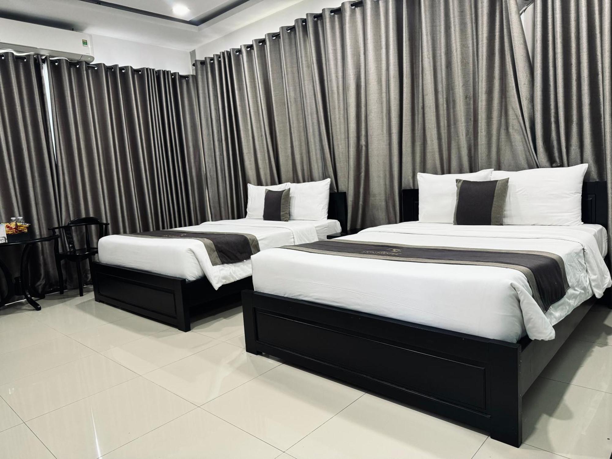 Lion 7 Hotel 껀터 외부 사진